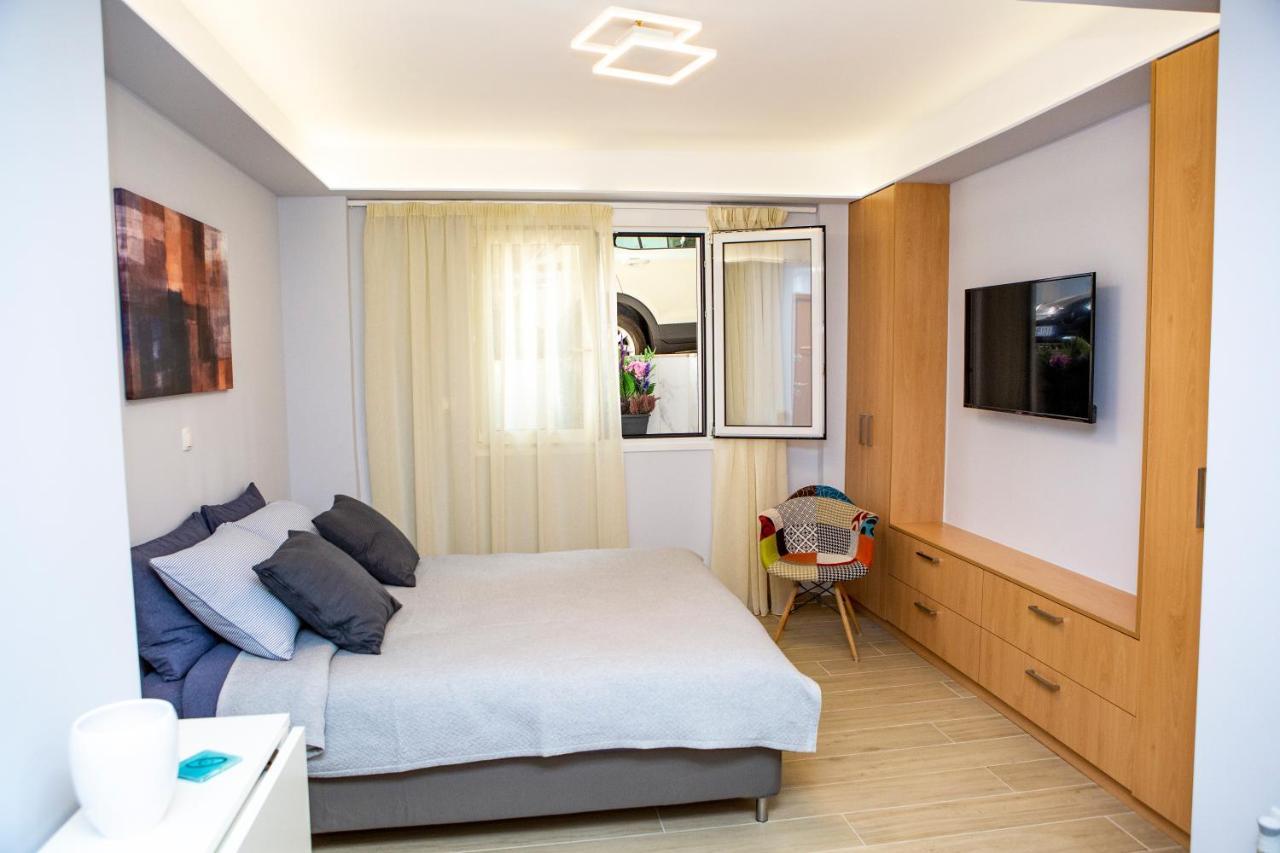 Studio Apartment With All Amenities In Kolonaki Atenas Exterior foto